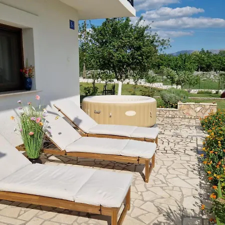 Dona Bella * Donji Bitelic